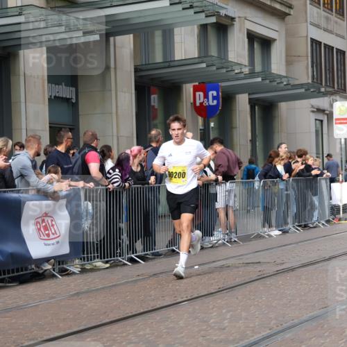 13.09.2026 - 21. swb-Marathon Bremen Strokosch-Dieckow http://msf.ph/oto/10302802 13.09.2026 10:50:55 Ziel 10381, 10471, 10515, 10808, 10825, 10887, 10984, 11339, 11503, 11537, 11625, 11626, 11801, 11973, 12051, 12133, 12303, 12407, 12548, 12552, 10200, 10267, 10537, 10764, 11076, 11087, 11170, 11220, 11753, 11774, 11961, 12004, 12052, 12070, 12179, 12309, 12351, 12407, 12488, 12560, 13544 meine-sportfotos.de