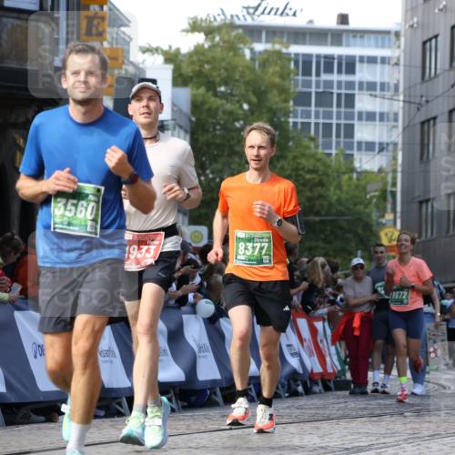 13.09.2026 - 21. swb-Marathon Bremen Strokosch-Dieckow http://msf.ph/oto/10302821 13.09.2026 13:22:51 Ziel 388, 1933, 2402, 2481, 2771, 3855, 4483, 4697, 6891, 7586, 8547, 8694, 9090, 1809, 1935, 1963, 2040, 2367, 2914, 3098, 3145, 3233, 3560, 5114, 7909, 8377, 8646, 8671, 8672, 8819, 8820, 9921 meine-sportfotos.de