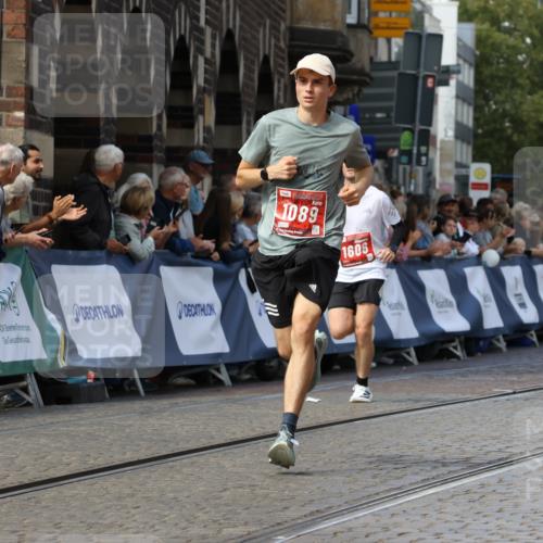 13.09.2026 - 21. swb-Marathon Bremen Strokosch-Dieckow http://msf.ph/oto/10302870 13.09.2026 12:54:02 Ziel 272, 1089, 1168, 1606, 3606, 13212, 1256, 1629, 6112, 9399, 9617 meine-sportfotos.de