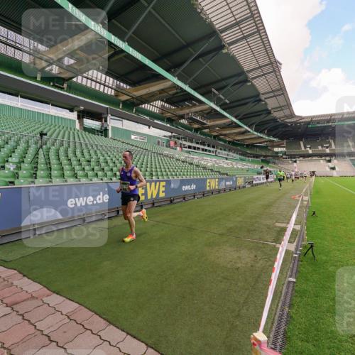 13.09.2026 - 21. swb-Marathon Bremen Michael Burmester http://msf.ph/oto/10302874 13.09.2026 12:40:26 Laufen im Stadion 126, 371, 453, 603, 640, 650, 671, 735, 744, 807, 862, 912, 957, 1136, 1336, 1379, 1381, 1508, 1540, 1571, 1576, 1614, 1717, 1751, 1758, 1795, 1800, 1852, 1860, 1901, 1930, 1950, 2049, 2099, 2986, 3744, 4381, 4936, 5912, 6201, 6630, 7118, 7671, 8065, 8467, 9065, 9329, 9630, 10034, 13080, 13224, 365, 466, 658, 850, 1090, 1288, 1385, 1485, 1583, 1754, 1993, 2073, 2585, 3617, 7244, 7768, 8075, 8729, 13033 meine-sportfotos.de
