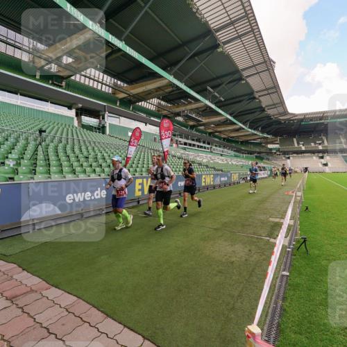 13.09.2026 - 21. swb-Marathon Bremen Michael Burmester http://msf.ph/oto/10302891 13.09.2026 12:40:36 Laufen im Stadion 126, 371, 453, 603, 640, 650, 671, 735, 744, 807, 862, 912, 957, 1136, 1336, 1379, 1381, 1508, 1540, 1571, 1614, 1797, 1800, 1852, 1860, 1901, 1930, 1950, 2049, 2099, 2986, 3744, 4381, 4399, 4795, 4936, 6201, 6630, 7118, 7671, 8065, 9065, 9329, 9630, 10034, 13080, 13224, 365, 466, 658, 850, 1090, 1288, 1385, 1485, 1583, 1604, 1754, 2073, 2585, 3617, 7244, 7768, 8075, 8729, 13033 meine-sportfotos.de