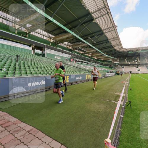 13.09.2026 - 21. swb-Marathon Bremen Michael Burmester http://msf.ph/oto/10303098 13.09.2026 12:43:16 Laufen im Stadion 439, 623, 749, 819, 969, 1009, 1223, 1224, 1372, 1562, 1619, 1667, 1712, 1745, 1770, 1850, 1862, 1879, 1921, 2094, 2207, 2651, 2683, 3251, 3368, 3500, 3584, 3688, 4096, 4739, 4847, 4904, 5143, 5199, 5316, 5369, 5601, 5663, 5672, 5776, 5828, 6359, 6579, 6929, 6991, 7141, 7170, 7841, 7950, 8311, 8383, 8394, 8689, 8749, 8850, 8994, 9120, 9153, 9200, 9233, 9533, 9849, 126, 453, 640, 671, 735, 807, 862, 901, 912, 1136, 1248, 1472, 1576, 1587, 1717, 1751, 5160, 5163, 5912 meine-sportfotos.de