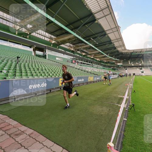 13.09.2026 - 21. swb-Marathon Bremen Michael Burmester http://msf.ph/oto/10303134 13.09.2026 12:43:52 Laufen im Stadion 439, 493, 623, 678, 681, 749, 819, 969, 1009, 1223, 1224, 1301, 1335, 1372, 1498, 1562, 1696, 1712, 1745, 1770, 1879, 1921, 2098, 2207, 2651, 2683, 3251, 3500, 3584, 3688, 4096, 4118, 4328, 4739, 4847, 4904, 5143, 5199, 5316, 5369, 5601, 5663, 5776, 5828, 6359, 6579, 6973, 7015, 7170, 7265, 7715, 7841, 7950, 8028, 8311, 8689, 8749, 8850, 8994, 9120, 9137, 9153, 9200, 9233, 9533, 9849, 13063, 13237, 126, 371, 453, 603, 640, 650, 671, 735, 744, 807, 862, 912, 957, 1136, 1336 meine-sportfotos.de