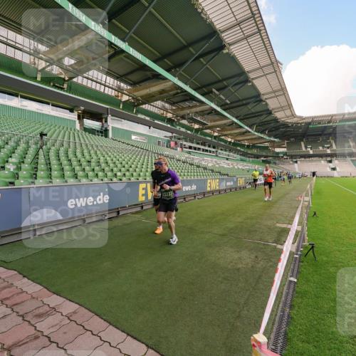 13.09.2026 - 21. swb-Marathon Bremen Michael Burmester http://msf.ph/oto/10303156 13.09.2026 12:44:24 Laufen im Stadion 280, 339, 493, 623, 678, 681, 715, 819, 969, 1264, 1301, 1335, 1372, 1498, 1562, 1696, 1770, 1921, 1937, 1975, 2098, 2683, 3092, 3251, 3500, 3584, 3609, 3688, 4096, 4118, 4328, 4739, 4904, 5143, 5199, 5316, 5369, 5601, 5663, 5776, 5996, 6359, 6579, 6973, 7015, 7170, 7206, 7265, 7715, 7841, 7950, 8028, 8689, 8749, 8850, 9137, 9153, 9200, 9233, 9583, 9849, 13063, 13168, 13237, 126, 371, 453, 603, 640, 650, 671, 735, 744, 862, 912, 957, 1136, 1336, 1411, 1822 meine-sportfotos.de