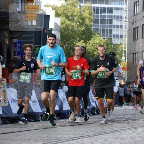 13.09.2026 - 21. swb-Marathon Bremen Strokosch-Dieckow http://msf.ph/oto/10303167 13.09.2026 13:23:23 Ziel 1809, 1900, 1935, 1963, 2040, 2367, 2827, 2914, 2961, 3098, 3145, 3233, 3374, 3560, 3729, 3920, 5114, 7909, 8231, 8304, 8377, 8646, 8671, 8672, 8732, 8787, 8819, 8820, 9921, 135, 672, 2371, 2409, 2490, 2627, 3078, 3138, 3173, 3856, 3861, 3939, 5908, 6843, 6848, 8560, 9088, 9196 meine-sportfotos.de