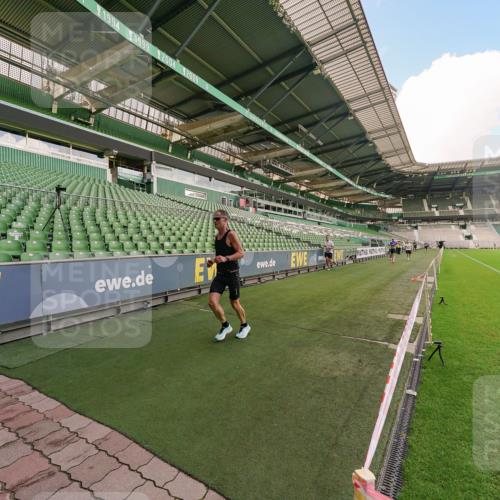 13.09.2026 - 21. swb-Marathon Bremen Michael Burmester http://msf.ph/oto/10303187 13.09.2026 12:44:46 Laufen im Stadion 280, 339, 474, 493, 508, 623, 678, 681, 715, 788, 819, 969, 1264, 1301, 1335, 1372, 1498, 1696, 1770, 1937, 1975, 2020, 2098, 3092, 3271, 3500, 3609, 4110, 4118, 4328, 4739, 4904, 5092, 5143, 5199, 5369, 5601, 5776, 5996, 6579, 6918, 6973, 7015, 7170, 7206, 7265, 7478, 7715, 7841, 7950, 8028, 8054, 8096, 8850, 9070, 9129, 9137, 9153, 9233, 9306, 9583, 9642, 9849, 13063, 13168, 13237, 126, 371, 603, 640, 650, 671, 735, 744, 862, 912, 957, 1136, 1336, 1411, 1667, 1822, 1850 meine-sportfotos.de