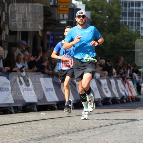 13.09.2026 - 21. swb-Marathon Bremen Strokosch-Dieckow http://msf.ph/oto/10303207 13.09.2026 12:54:57 Ziel 1020, 13085 meine-sportfotos.de