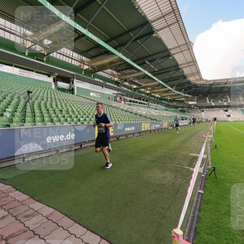 13.09.2026 - 21. swb-Marathon Bremen Michael Burmester http://msf.ph/oto/10303215 13.09.2026 12:45:09 Laufen im Stadion 280, 339, 474, 493, 508, 623, 678, 681, 715, 788, 969, 1017, 1241, 1264, 1277, 1301, 1335, 1372, 1498, 1696, 1770, 1863, 1937, 1975, 2020, 2084, 2098, 3092, 3271, 3609, 4110, 4118, 4157, 4328, 4739, 4904, 5092, 5143, 5369, 5996, 6918, 6973, 7015, 7206, 7265, 7336, 7478, 7715, 8028, 8054, 8096, 8756, 8936, 9070, 9129, 9137, 9273, 9306, 9583, 9642, 13063, 13168, 13237, 126, 371, 603, 640, 650, 671, 735, 744, 912, 957, 1136, 1336, 1411, 1667, 1822, 1850 meine-sportfotos.de
