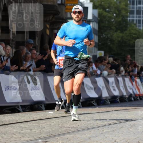 13.09.2026 - 21. swb-Marathon Bremen Strokosch-Dieckow http://msf.ph/oto/10303241 13.09.2026 12:54:57 Ziel 1020, 13085 meine-sportfotos.de