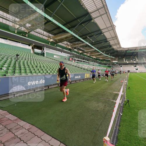 13.09.2026 - 21. swb-Marathon Bremen Michael Burmester http://msf.ph/oto/10303375 13.09.2026 12:46:43 Laufen im Stadion 195, 474, 538, 567, 604, 621, 697, 788, 868, 1017, 1034, 1181, 1241, 1277, 1554, 1863, 2021, 2084, 2087, 2297, 2538, 2646, 2809, 2889, 3118, 3196, 3284, 3297, 3424, 3520, 4025, 4110, 4157, 4236, 4239, 4729, 4777, 4808, 4992, 5024, 5238, 5283, 5674, 5719, 5725, 5976, 6053, 6686, 6784, 6815, 6918, 7102, 7336, 7478, 7814, 7871, 8054, 8060, 8096, 8319, 8325, 8331, 8334, 8670, 8701, 8756, 8936, 8983, 9061, 9070, 9273, 9306, 9495, 9544, 9642, 9689, 9813, 9918, 13034, 439 meine-sportfotos.de