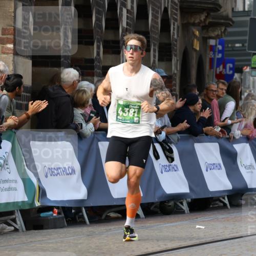 13.09.2026 - 21. swb-Marathon Bremen Strokosch-Dieckow http://msf.ph/oto/10303406 13.09.2026 12:55:32 Ziel 3744, 1724, 4381, 9630 meine-sportfotos.de