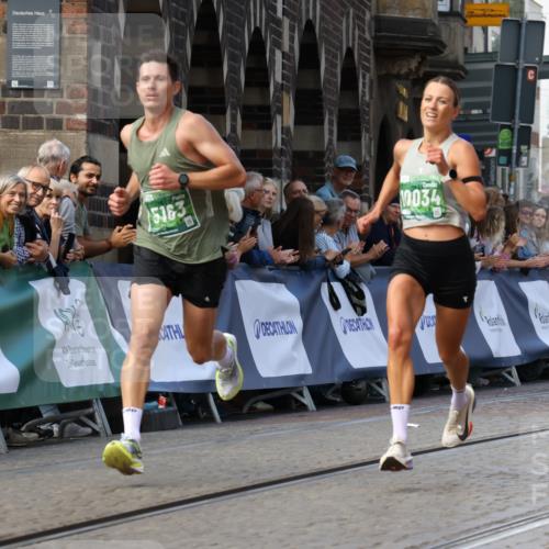 13.09.2026 - 21. swb-Marathon Bremen Strokosch-Dieckow http://msf.ph/oto/10303515 13.09.2026 12:55:48 Ziel 299, 4381, 9630, 1583, 2072, 5163, 10034, 13080 meine-sportfotos.de