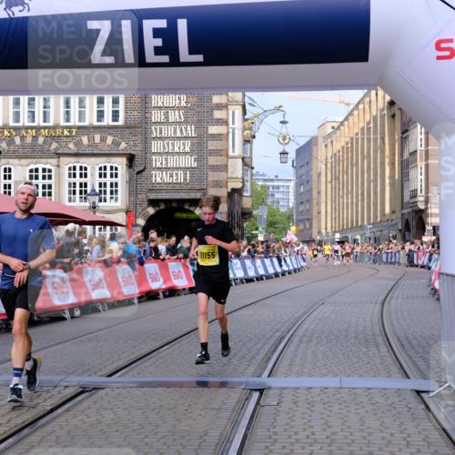 13.09.2026 - 21. swb-Marathon Bremen Tim E. http://msf.ph/oto/10303647 13.09.2026 10:46:53 Ziel 10590, 10897, 11110, 11155, 11287, 11356, 12035, 13511 meine-sportfotos.de