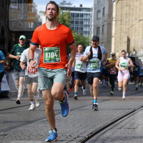 13.09.2026 - 21. swb-Marathon Bremen Strokosch-Dieckow http://msf.ph/oto/10303720 13.09.2026 13:30:02 Ziel 124, 716, 1073, 1243, 1581, 1861, 2076, 2289, 3030, 3320, 3618, 3667, 4115, 4575, 4576, 5244, 6006, 6127, 6384, 6725, 6930, 7079, 7093, 7384, 7426, 7884, 8481, 8594, 8612, 8771, 8899, 9049, 9534, 9747, 9770, 10013, 13031, 881, 1308, 1909, 1938, 2364, 4763, 5039, 5615, 6225, 6720, 6942, 6992, 6994, 7184, 7609, 7932, 7966, 8115, 8441, 9125, 9529 meine-sportfotos.de