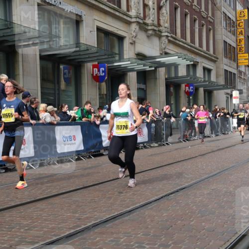 13.09.2026 - 21. swb-Marathon Bremen Strokosch-Dieckow http://msf.ph/oto/10303879 13.09.2026 10:51:56 Ziel 10588, 11371, 11487, 11610, 11877, 12319, 13578, 10162, 10183, 10218, 10281, 10348, 10467, 10641, 11273, 11277, 11285, 11376, 11542, 11555, 11685, 11733, 11777, 11784, 11869, 11962, 12329, 12349 meine-sportfotos.de
