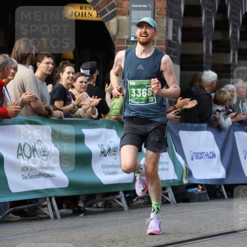 13.09.2026 - 21. swb-Marathon Bremen Strokosch-Dieckow http://msf.ph/oto/10303929 13.09.2026 12:57:09 Ziel 901, 6201, 7118, 7671, 850, 1875, 3368, 5912 meine-sportfotos.de