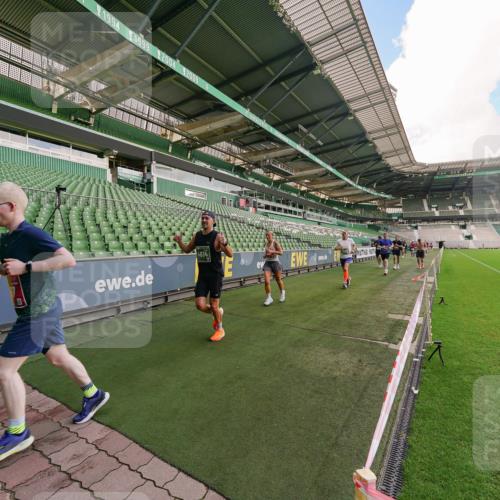 13.09.2026 - 21. swb-Marathon Bremen Michael Burmester http://msf.ph/oto/10303944 13.09.2026 12:47:10 Laufen im Stadion 195, 384, 538, 567, 604, 621, 697, 868, 1034, 1181, 1241, 1554, 1863, 2021, 2084, 2087, 2266, 2297, 2538, 2646, 2809, 2889, 2956, 3118, 3196, 3242, 3284, 3297, 3424, 3466, 3520, 3794, 4025, 4236, 4239, 4614, 4729, 4777, 4808, 4992, 5024, 5238, 5283, 5674, 5719, 5725, 5803, 5976, 6025, 6053, 6686, 6708, 6784, 6815, 7102, 7336, 7538, 7814, 7871, 8060, 8319, 8325, 8331, 8334, 8611, 8621, 8670, 8701, 8756, 8980, 8983, 9061, 9273, 9495, 9544, 9689, 9813, 9918, 13034, 439 meine-sportfotos.de