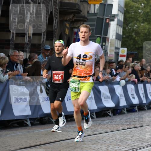 13.09.2026 - 21. swb-Marathon Bremen Strokosch-Dieckow http://msf.ph/oto/10304035 13.09.2026 12:57:26 Ziel 365, 573, 850, 3368, 5912, 6201, 7671, 919, 2986, 4795, 6264 meine-sportfotos.de