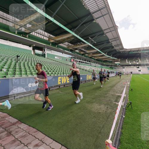 13.09.2026 - 21. swb-Marathon Bremen Michael Burmester http://msf.ph/oto/10304197 13.09.2026 12:49:29 Laufen im Stadion 382, 469, 524, 572, 663, 670, 779, 826, 889, 899, 1349, 1517, 1605, 1723, 1748, 1872, 1925, 2052, 2287, 2288, 2291, 2347, 2360, 2605, 2750, 2844, 2909, 3043, 3110, 3127, 3197, 3276, 3330, 3625, 3647, 3910, 3973, 4033, 4082, 4247, 4384, 4712, 4732, 4743, 4852, 4898, 4990, 5111, 5377, 5383, 5424, 5517, 5570, 5585, 5594, 5636, 5648, 6058, 6267, 6652, 6692, 6842, 6906, 6951, 7064, 7109, 7115, 7121, 7399, 7636, 7803, 7876, 8706, 8877, 8973, 8981, 9010, 9035, 9429, 195 meine-sportfotos.de