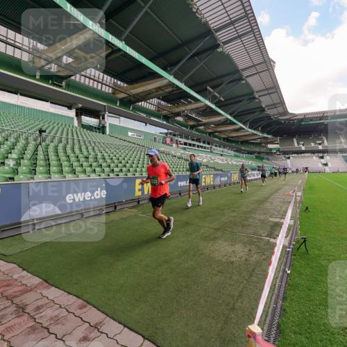 13.09.2026 - 21. swb-Marathon Bremen Michael Burmester http://msf.ph/oto/10304351 13.09.2026 12:50:55 Laufen im Stadion 335, 469, 663, 670, 771, 779, 1125, 1146, 1162, 1455, 1510, 1513, 1517, 1605, 1613, 1970, 1998, 2052, 2130, 2288, 2291, 2295, 2347, 2360, 2442, 2444, 2447, 2750, 2759, 2909, 3440, 3484, 3625, 3647, 3703, 3808, 3959, 4023, 4165, 4368, 4384, 4429, 4473, 4559, 4571, 4582, 4727, 4743, 4781, 4782, 4888, 4895, 5066, 5079, 5111, 5155, 5168, 5314, 5377, 5383, 5521, 5532, 5585, 5620, 5627, 5636, 5696, 6267, 6274, 6471, 6652, 6668, 6901, 6906, 7109, 7115, 7121, 8033, 8798 meine-sportfotos.de