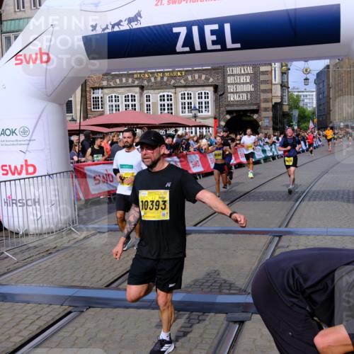 13.09.2026 - 21. swb-Marathon Bremen Tim E. http://msf.ph/oto/10304387 13.09.2026 10:48:01 Ziel 10172, 10210, 10223, 10393, 10592, 10594, 10860, 10873, 11018, 11130, 11634, 11809, 11894, 12077, 12318, 12547, 12558 meine-sportfotos.de