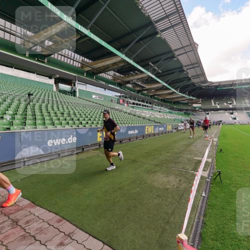13.09.2026 - 21. swb-Marathon Bremen Michael Burmester http://msf.ph/oto/10304406 13.09.2026 12:51:26 Laufen im Stadion 235, 335, 469, 734, 771, 863, 1043, 1125, 1146, 1162, 1232, 1455, 1492, 1510, 1513, 1613, 1955, 1970, 1998, 2008, 2130, 2291, 2295, 2360, 2442, 2444, 2447, 2759, 2847, 3440, 3484, 3566, 3647, 3703, 3808, 3830, 3899, 3959, 3988, 4023, 4165, 4368, 4429, 4473, 4475, 4559, 4571, 4573, 4582, 4727, 4781, 4782, 4888, 4895, 5066, 5079, 5155, 5168, 5314, 5379, 5521, 5532, 5620, 5627, 5636, 5696, 6267, 6274, 6471, 6668, 6901, 7121, 8033, 8798 meine-sportfotos.de