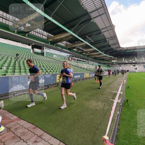 13.09.2026 - 21. swb-Marathon Bremen Michael Burmester http://msf.ph/oto/10304425 13.09.2026 12:51:34 Laufen im Stadion 235, 335, 734, 771, 863, 1043, 1125, 1146, 1162, 1232, 1455, 1492, 1510, 1513, 1613, 1955, 1970, 1998, 2008, 2130, 2291, 2295, 2360, 2442, 2444, 2447, 2498, 2759, 2847, 3085, 3440, 3484, 3566, 3647, 3703, 3808, 3830, 3899, 3959, 3988, 4023, 4165, 4283, 4368, 4429, 4473, 4475, 4559, 4571, 4573, 4582, 4651, 4727, 4781, 4782, 4888, 4895, 5066, 5079, 5155, 5168, 5314, 5379, 5521, 5532, 5620, 5627, 5636, 5696, 6267, 6274, 6471, 6668, 6901, 8033, 8798 meine-sportfotos.de