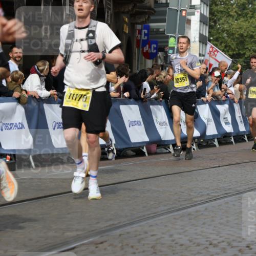 13.09.2026 - 21. swb-Marathon Bremen Strokosch-Dieckow http://msf.ph/oto/10304576 13.09.2026 10:51:00 Ziel 10267, 10764, 11076, 11220, 11276, 11664, 11742, 11753, 11774, 11961, 12052, 12070, 12309, 12488, 13544, 10471, 10515, 10808, 11339, 11503, 11537, 11801, 11973, 12133, 12552 meine-sportfotos.de