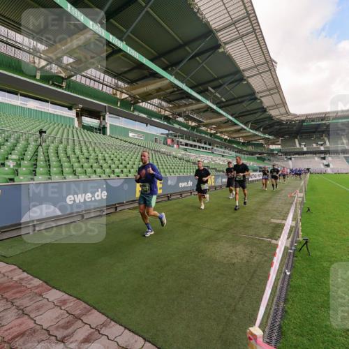13.09.2026 - 21. swb-Marathon Bremen Michael Burmester http://msf.ph/oto/10304838 13.09.2026 12:54:09 Laufen im Stadion 102, 145, 161, 189, 201, 313, 376, 385, 461, 472, 481, 541, 560, 615, 616, 666, 675, 696, 740, 755, 816, 827, 982, 985, 987, 1053, 1056, 1076, 1207, 1419, 1433, 1445, 1468, 1528, 1551, 1599, 1631, 1658, 1664, 1704, 1707, 1814, 2055, 2280, 2350, 2362, 2383, 2390, 2401, 2422, 2454, 2474, 2499, 2623, 2701, 2733, 2801, 2820, 2824, 2858, 2870, 2882, 2913, 2922, 2962, 2971, 2997, 3012, 3054, 3134, 3175, 3206, 3236, 3241, 3356, 3357, 3362, 3413, 4605 meine-sportfotos.de