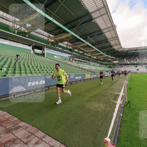 13.09.2026 - 21. swb-Marathon Bremen Michael Burmester http://msf.ph/oto/10305078 13.09.2026 12:55:00 Laufen im Stadion 161, 189, 201, 205, 313, 385, 388, 461, 472, 481, 495, 560, 655, 666, 675, 696, 816, 827, 913, 1053, 1058, 1076, 1197, 1207, 1390, 1419, 1468, 1537, 1551, 1599, 1631, 1645, 1658, 2055, 2125, 2234, 2251, 2319, 2383, 2390, 2474, 2499, 2604, 2623, 2701, 2733, 2801, 2824, 2870, 2882, 2913, 2922, 2962, 2971, 3012, 3054, 3057, 3134, 3175, 3192, 3206, 3241, 3246, 3346, 3356, 3357, 3413, 3706, 3716, 3836, 4137, 4413, 4733, 5277, 5430, 5530, 6106, 107, 2498 meine-sportfotos.de