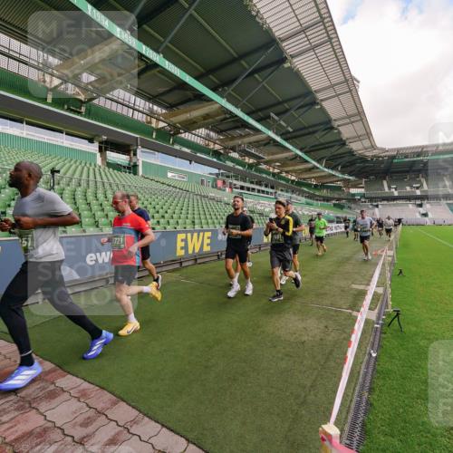 13.09.2026 - 21. swb-Marathon Bremen Michael Burmester http://msf.ph/oto/10305187 13.09.2026 12:55:19 Laufen im Stadion 161, 189, 201, 205, 307, 385, 388, 411, 461, 465, 481, 495, 655, 666, 816, 827, 854, 913, 1053, 1058, 1076, 1197, 1390, 1419, 1468, 1537, 1551, 1599, 1631, 1645, 1658, 1750, 2122, 2125, 2234, 2251, 2260, 2319, 2383, 2390, 2474, 2499, 2604, 2701, 2733, 2801, 2824, 2870, 2882, 2913, 2922, 2962, 2971, 3012, 3054, 3057, 3134, 3175, 3192, 3206, 3241, 3246, 3346, 3356, 3357, 3411, 3508, 3706, 3716, 3836, 4135, 4137, 4413, 4455, 4479, 4733, 5277, 5430, 5530, 6106, 107, 2498 meine-sportfotos.de