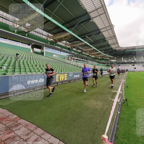 13.09.2026 - 21. swb-Marathon Bremen Michael Burmester http://msf.ph/oto/10305212 13.09.2026 12:55:24 Laufen im Stadion 161, 189, 201, 205, 307, 385, 388, 411, 461, 465, 481, 495, 655, 666, 827, 854, 913, 926, 1053, 1058, 1197, 1390, 1537, 1599, 1631, 1645, 1658, 1750, 2122, 2125, 2234, 2251, 2260, 2319, 2383, 2390, 2474, 2499, 2604, 2701, 2733, 2801, 2824, 2870, 2882, 2913, 2922, 2962, 2971, 3012, 3054, 3057, 3119, 3134, 3175, 3192, 3206, 3241, 3246, 3290, 3346, 3356, 3357, 3411, 3508, 3706, 3716, 3836, 4135, 4137, 4171, 4413, 4455, 4479, 4733, 5277, 5430, 5530, 6106, 107, 2498 meine-sportfotos.de