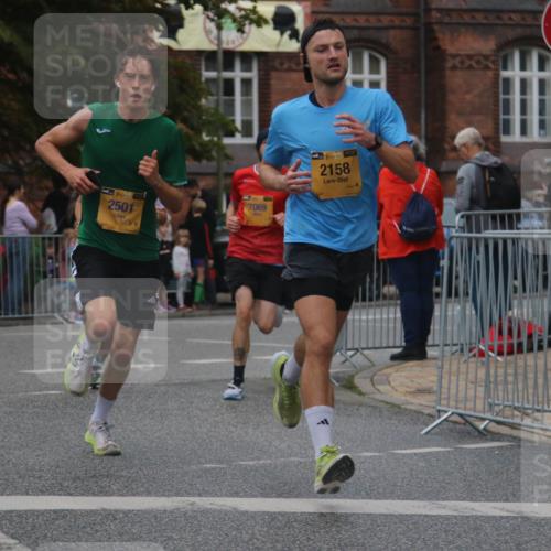 13.09.2026 - Kiel Lauf Markus Tischler http://msf.ph/oto/10305466 13.09.2026 10:23:35 Fleethörn 60, 2501, 7069, 38, 2158, 444 meine-sportfotos.de