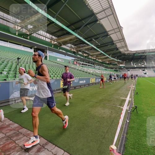 13.09.2026 - 21. swb-Marathon Bremen Michael Burmester http://msf.ph/oto/10305580 13.09.2026 12:56:31 Laufen im Stadion 205, 307, 388, 411, 431, 465, 655, 769, 776, 854, 857, 876, 913, 926, 948, 1058, 1130, 1197, 1537, 1601, 1645, 1750, 1809, 1900, 1972, 2001, 2040, 2051, 2075, 2122, 2251, 2260, 2319, 2473, 2493, 2535, 2604, 2634, 2640, 2671, 2761, 2812, 2904, 2948, 3057, 3078, 3119, 3192, 3202, 3290, 3348, 3411, 3450, 3458, 3508, 3514, 3634, 3706, 3716, 3760, 3813, 3836, 3939, 4135, 4137, 4171, 4316, 4319, 4413, 4455, 4479, 4733, 5277, 5430, 5530, 6106, 107, 2498 meine-sportfotos.de