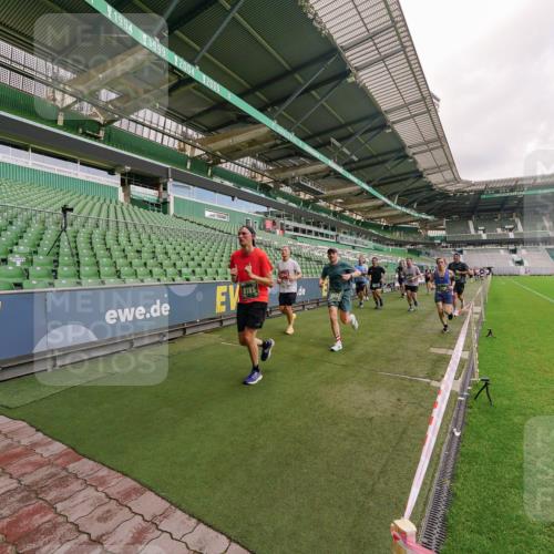 13.09.2026 - 21. swb-Marathon Bremen Michael Burmester http://msf.ph/oto/10305603 13.09.2026 12:56:37 Laufen im Stadion 205, 307, 411, 431, 465, 655, 769, 776, 854, 857, 876, 913, 926, 948, 1058, 1130, 1254, 1537, 1601, 1645, 1750, 1809, 1900, 1972, 2001, 2040, 2051, 2075, 2122, 2260, 2319, 2402, 2473, 2493, 2535, 2604, 2634, 2640, 2671, 2761, 2812, 2904, 2948, 3057, 3078, 3119, 3192, 3202, 3290, 3348, 3411, 3450, 3458, 3508, 3514, 3634, 3706, 3760, 3813, 3836, 3939, 4101, 4135, 4137, 4171, 4316, 4319, 4413, 4455, 4479, 4733, 5277, 5430, 5530, 6106, 107, 2498 meine-sportfotos.de