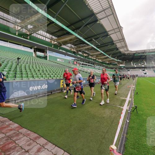 13.09.2026 - 21. swb-Marathon Bremen Michael Burmester http://msf.ph/oto/10305649 13.09.2026 12:56:43 Laufen im Stadion 307, 411, 431, 465, 655, 769, 776, 854, 857, 876, 913, 926, 948, 1010, 1058, 1130, 1254, 1537, 1601, 1645, 1750, 1809, 1900, 1972, 2001, 2040, 2051, 2075, 2122, 2260, 2319, 2324, 2402, 2473, 2493, 2535, 2604, 2634, 2640, 2671, 2761, 2812, 2904, 2948, 3051, 3057, 3078, 3119, 3192, 3202, 3290, 3348, 3411, 3450, 3458, 3508, 3514, 3634, 3690, 3706, 3760, 3813, 3866, 3939, 4101, 4135, 4137, 4171, 4316, 4319, 4413, 4455, 4479, 4733, 5277, 5430, 5530, 6106, 107, 2498 meine-sportfotos.de