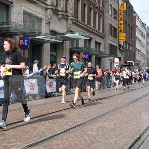 13.09.2026 - 21. swb-Marathon Bremen Strokosch-Dieckow http://msf.ph/oto/10305697 13.09.2026 10:53:14 Ziel 10141, 10174, 10222, 10227, 10478, 10479, 10626, 10757, 10780, 10821, 10838, 10845, 10886, 10905, 11168, 11242, 11379, 11446, 11502, 11590, 11800, 12056, 12119, 12308, 12331, 12341, 13597, 10284, 10304, 10448, 10585, 10714, 10863, 11012, 11238, 11282, 11386, 11575, 11766, 12040, 12170, 12275, 12369, 12398, 12461 meine-sportfotos.de