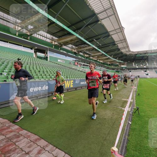 13.09.2026 - 21. swb-Marathon Bremen Michael Burmester http://msf.ph/oto/10305709 13.09.2026 12:56:52 Laufen im Stadion 307, 334, 411, 431, 465, 655, 769, 776, 854, 857, 876, 913, 926, 948, 1010, 1058, 1130, 1254, 1537, 1601, 1645, 1750, 1809, 1900, 1972, 2001, 2040, 2051, 2075, 2122, 2260, 2319, 2324, 2402, 2473, 2493, 2535, 2604, 2634, 2640, 2671, 2761, 2812, 2904, 2948, 3051, 3057, 3078, 3119, 3192, 3202, 3290, 3348, 3411, 3450, 3458, 3508, 3514, 3634, 3685, 3690, 3760, 3813, 3866, 3939, 4101, 4135, 4171, 4316, 4319, 4413, 4455, 4479, 4733, 5277, 5430, 5530, 6106, 107, 2498 meine-sportfotos.de