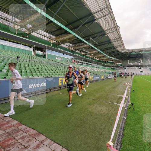 13.09.2026 - 21. swb-Marathon Bremen Michael Burmester http://msf.ph/oto/10305826 13.09.2026 12:57:09 Laufen im Stadion 307, 334, 411, 431, 465, 655, 769, 776, 854, 857, 876, 909, 926, 948, 1010, 1130, 1191, 1254, 1535, 1537, 1601, 1750, 1752, 1809, 1881, 1900, 1972, 2001, 2040, 2046, 2051, 2075, 2122, 2260, 2324, 2371, 2402, 2423, 2473, 2493, 2535, 2604, 2634, 2640, 2671, 2761, 2812, 2903, 2904, 2948, 3051, 3078, 3119, 3182, 3202, 3290, 3319, 3348, 3411, 3450, 3458, 3508, 3514, 3634, 3685, 3690, 3760, 3813, 3866, 3939, 4101, 4135, 4171, 4316, 4319, 4455, 4479 meine-sportfotos.de