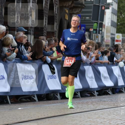 13.09.2026 - 21. swb-Marathon Bremen Strokosch-Dieckow http://msf.ph/oto/10305944 13.09.2026 12:59:43 Ziel 658, 1248, 1751, 1800, 1993, 2651, 3251, 4096, 8383, 9533, 807, 1320, 1485, 8850, 9153 meine-sportfotos.de