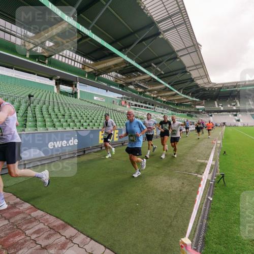 13.09.2026 - 21. swb-Marathon Bremen Michael Burmester http://msf.ph/oto/10306047 13.09.2026 12:57:46 Laufen im Stadion 141, 148, 334, 431, 511, 672, 769, 776, 789, 790, 857, 876, 909, 948, 1010, 1119, 1130, 1191, 1199, 1254, 1281, 1535, 1601, 1642, 1647, 1752, 1809, 1881, 1900, 1931, 1933, 1972, 2001, 2040, 2046, 2051, 2075, 2324, 2343, 2371, 2397, 2402, 2423, 2425, 2473, 2493, 2634, 2640, 2671, 2761, 2771, 2812, 2903, 2904, 3051, 3078, 3138, 3148, 3182, 3186, 3319, 3338, 3450, 3458, 3514, 3534, 3560, 3634, 3655, 3685, 3690, 3695, 3760, 3813, 3866, 3933, 3939, 4101, 4316, 4319 meine-sportfotos.de