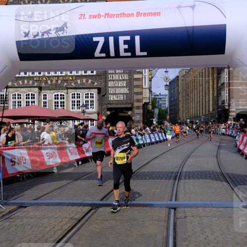 13.09.2026 - 21. swb-Marathon Bremen Tim E. http://msf.ph/oto/10306176 13.09.2026 10:50:00 Ziel 10508, 10709, 11007, 11092, 11183, 11717 meine-sportfotos.de