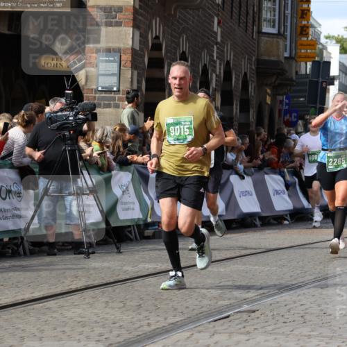 13.09.2026 - 21. swb-Marathon Bremen Strokosch-Dieckow http://msf.ph/oto/10306375 13.09.2026 13:30:17 Ziel 109, 454, 716, 1173, 1205, 1308, 1611, 1653, 1759, 1780, 1848, 1861, 2126, 3190, 3320, 3618, 3667, 3908, 4115, 4524, 4575, 5039, 5198, 5348, 5631, 6127, 6225, 6720, 6992, 6994, 7093, 8110, 8267, 8470, 8612, 8771, 8899, 9049, 9104, 9125, 1067, 2265, 2900, 3163, 3164, 3425, 4058, 4415, 4748, 5506, 6988, 7821, 8090, 8105, 8116, 8117, 8169, 8314, 8494, 8762, 8878, 8966, 9011, 9015, 9108, 9412, 9695 meine-sportfotos.de
