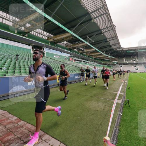 13.09.2026 - 21. swb-Marathon Bremen Michael Burmester http://msf.ph/oto/10306428 13.09.2026 12:58:55 Laufen im Stadion 141, 148, 191, 226, 232, 334, 511, 672, 745, 789, 790, 909, 972, 1080, 1119, 1166, 1191, 1199, 1281, 1516, 1535, 1642, 1647, 1752, 1881, 1931, 1933, 2046, 2210, 2289, 2343, 2367, 2371, 2397, 2423, 2425, 2570, 2577, 2771, 2806, 2807, 2827, 2885, 2899, 2903, 2953, 2961, 2979, 3015, 3021, 3098, 3120, 3124, 3138, 3148, 3182, 3186, 3190, 3233, 3319, 3338, 3435, 3516, 3531, 3534, 3560, 3652, 3655, 3685, 3690, 3695, 3866, 3933, 3934, 205 meine-sportfotos.de