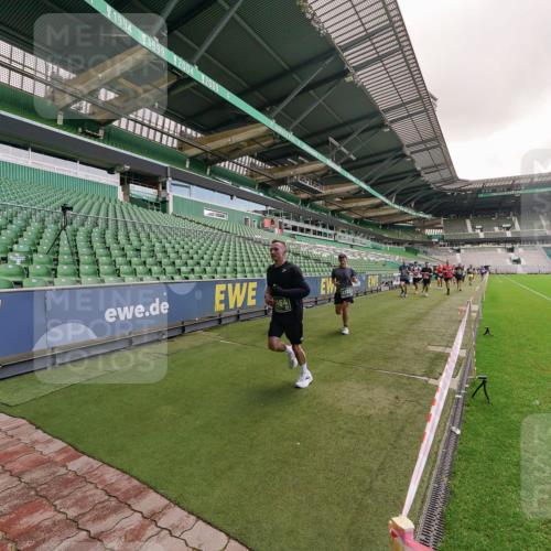 13.09.2026 - 21. swb-Marathon Bremen Michael Burmester http://msf.ph/oto/10306506 13.09.2026 12:59:08 Laufen im Stadion 141, 148, 191, 226, 232, 511, 672, 745, 789, 790, 909, 972, 1080, 1119, 1166, 1191, 1199, 1209, 1281, 1516, 1642, 1647, 1752, 1931, 1933, 2046, 2088, 2210, 2289, 2343, 2367, 2397, 2423, 2425, 2481, 2517, 2570, 2577, 2771, 2806, 2807, 2827, 2885, 2899, 2953, 2961, 2979, 3015, 3021, 3098, 3120, 3124, 3138, 3148, 3182, 3186, 3190, 3233, 3273, 3319, 3338, 3435, 3516, 3531, 3534, 3560, 3652, 3655, 3695, 3861, 3930, 3933, 3934, 205 meine-sportfotos.de