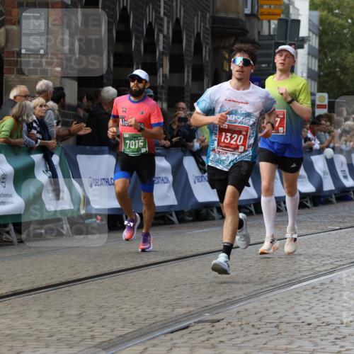 13.09.2026 - 21. swb-Marathon Bremen Strokosch-Dieckow http://msf.ph/oto/10306572 13.09.2026 13:00:15 Ziel 603, 735, 807, 1320, 1485, 1911, 1930, 8850, 9153, 1550, 1754, 2683, 5776, 7015 meine-sportfotos.de