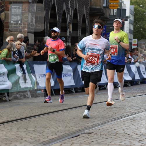 13.09.2026 - 21. swb-Marathon Bremen Strokosch-Dieckow http://msf.ph/oto/10306585 13.09.2026 13:00:15 Ziel 603, 735, 807, 1320, 1485, 1911, 1930, 8850, 9153, 1550, 1754, 2683, 5776, 7015 meine-sportfotos.de