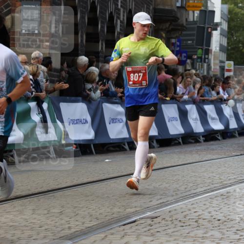 13.09.2026 - 21. swb-Marathon Bremen Strokosch-Dieckow http://msf.ph/oto/10306643 13.09.2026 13:00:16 Ziel 603, 735, 807, 1320, 1485, 1758, 1911, 1930, 7170, 8850, 9153, 1550, 1754, 2683, 5776, 7015 meine-sportfotos.de
