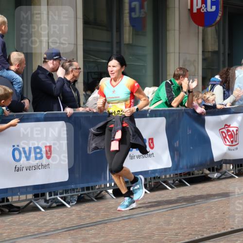 13.09.2026 - 21. swb-Marathon Bremen Strokosch-Dieckow http://msf.ph/oto/10306728 13.09.2026 10:53:42 Ziel 10255, 10579, 10684, 10685, 10708, 10822, 10947, 11010, 11206, 11290, 11329, 11361, 11489, 11596, 11765, 11998, 12075, 12244, 12356, 12405, 12435, 12492, 12515, 13531, 10141, 10174, 10222, 10227, 10478, 10479, 10626, 10757, 10821, 10838, 10845, 10886, 10905, 11168, 11242, 11379, 11446, 11502, 11590, 11800, 11950, 12056, 12119, 12308, 12331, 12341, 13597 meine-sportfotos.de