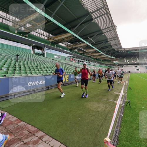 13.09.2026 - 21. swb-Marathon Bremen Michael Burmester http://msf.ph/oto/10306934 13.09.2026 13:00:20 Laufen im Stadion 135, 191, 226, 232, 242, 260, 318, 342, 651, 687, 745, 972, 1080, 1166, 1209, 1368, 1493, 1494, 1516, 1650, 1861, 1935, 1963, 2088, 2210, 2289, 2293, 2306, 2322, 2409, 2427, 2481, 2485, 2490, 2517, 2560, 2561, 2570, 2627, 2658, 2686, 2700, 2708, 2781, 2806, 2827, 2885, 2899, 2906, 2914, 2953, 2961, 2967, 2979, 3015, 3076, 3098, 3105, 3124, 3145, 3168, 3173, 3190, 3233, 3273, 3354, 3385, 3480, 3516, 3524, 3531, 3642, 3652, 3729, 3774, 3855, 3856, 3861, 3930, 3934 meine-sportfotos.de